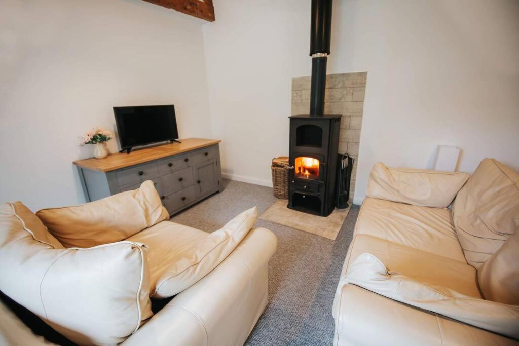 Cosy Cottage On Banks Of River Wye Foy Kültér fotó